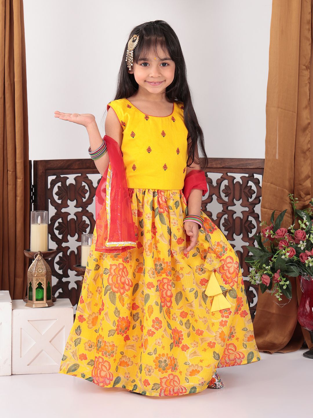 

Here&Now X Kinder Kids Girls Embroidered Thread Work Ready to Wear Lehenga & Blouse With Dupatta, Yellow