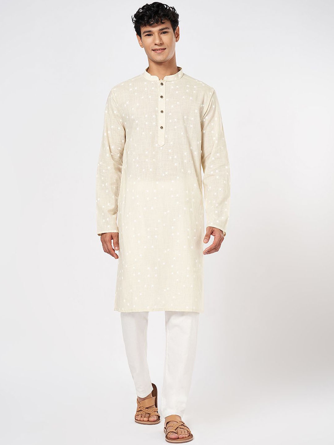 

indus route by Pantaloons Men Printed Anarkali Kurta, White