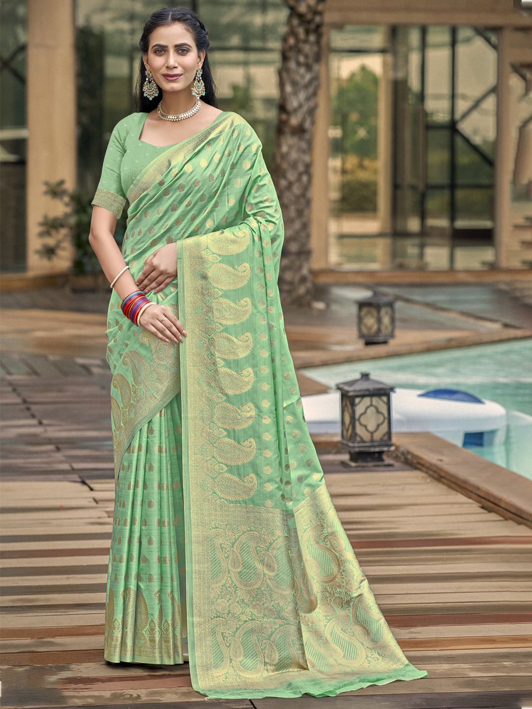 

SANGAM PRINTS Woven Design Zari Tussar Saree, Green