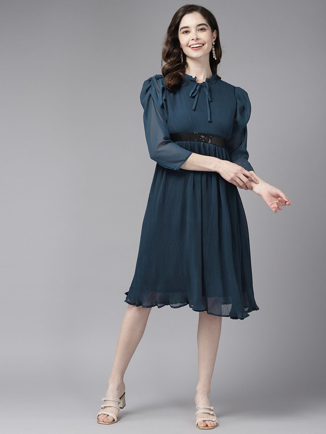 

BAESD WomenSolid Tie-Up Neck A-Line Dress Fit & Flare Dress, Teal