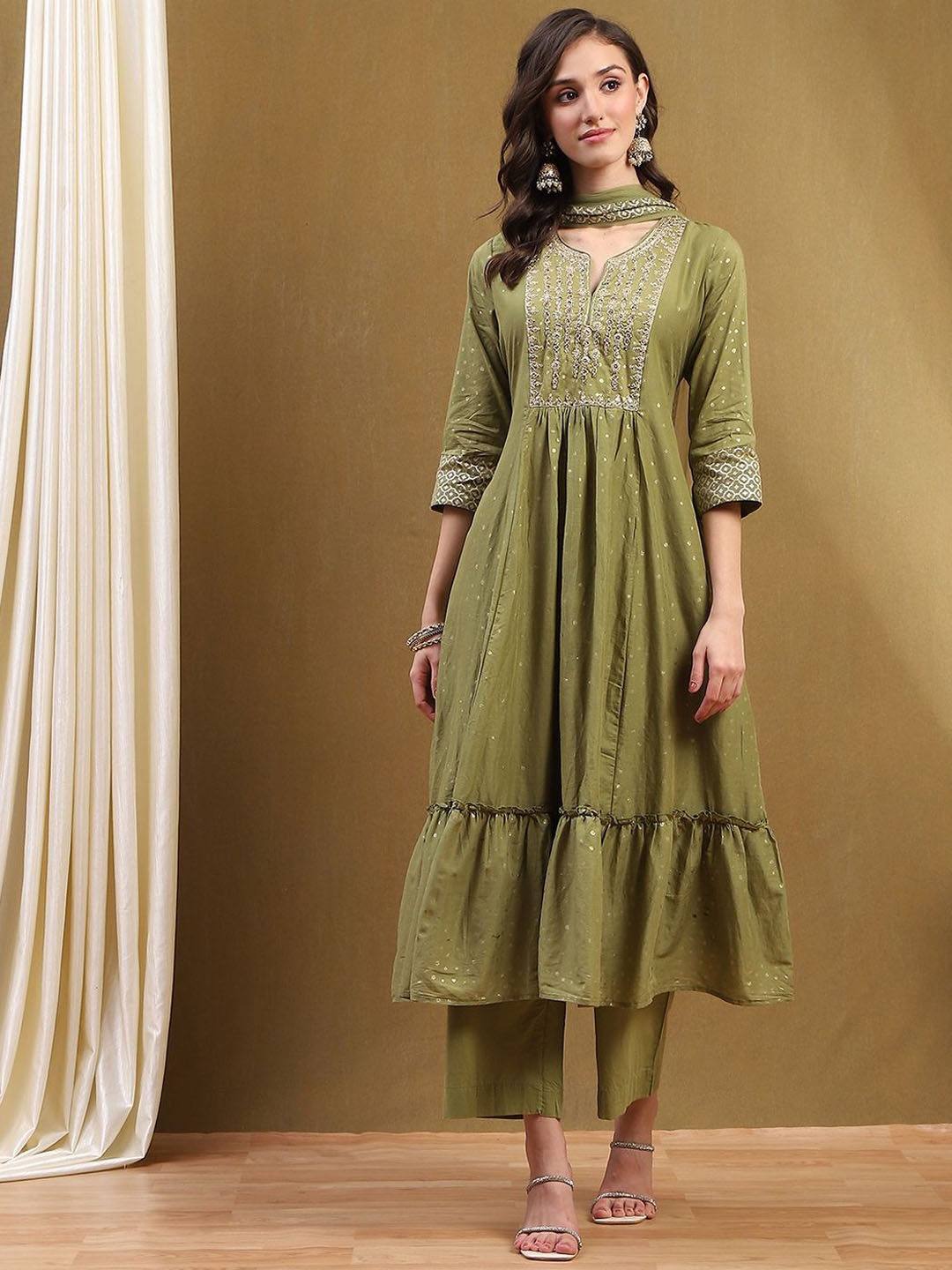 

Biba Women Pure Cotton Kurta with Palazzos & With Dupatta, Green