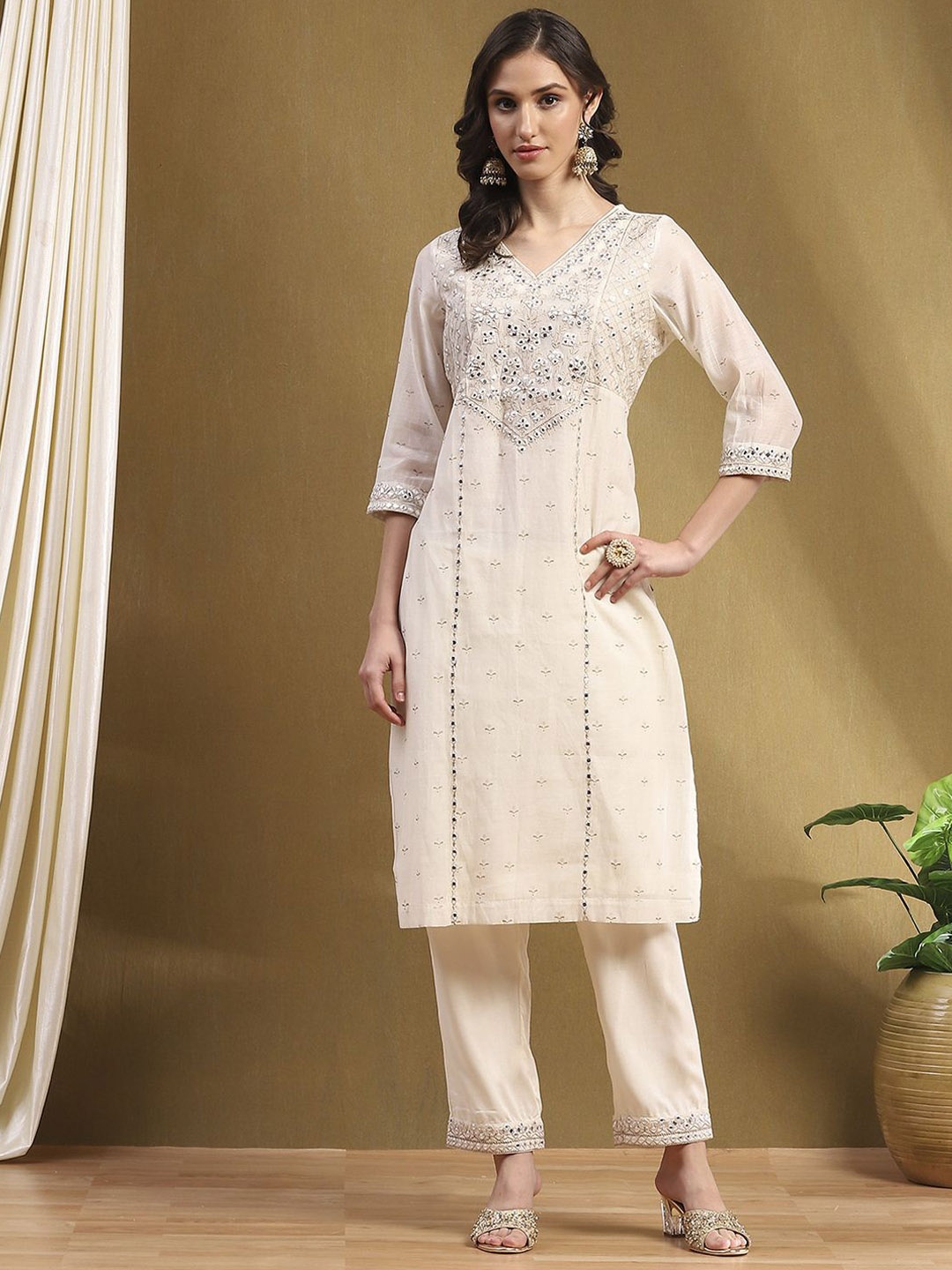 

Biba Women Kurta with Trousers & With Dupatta, White