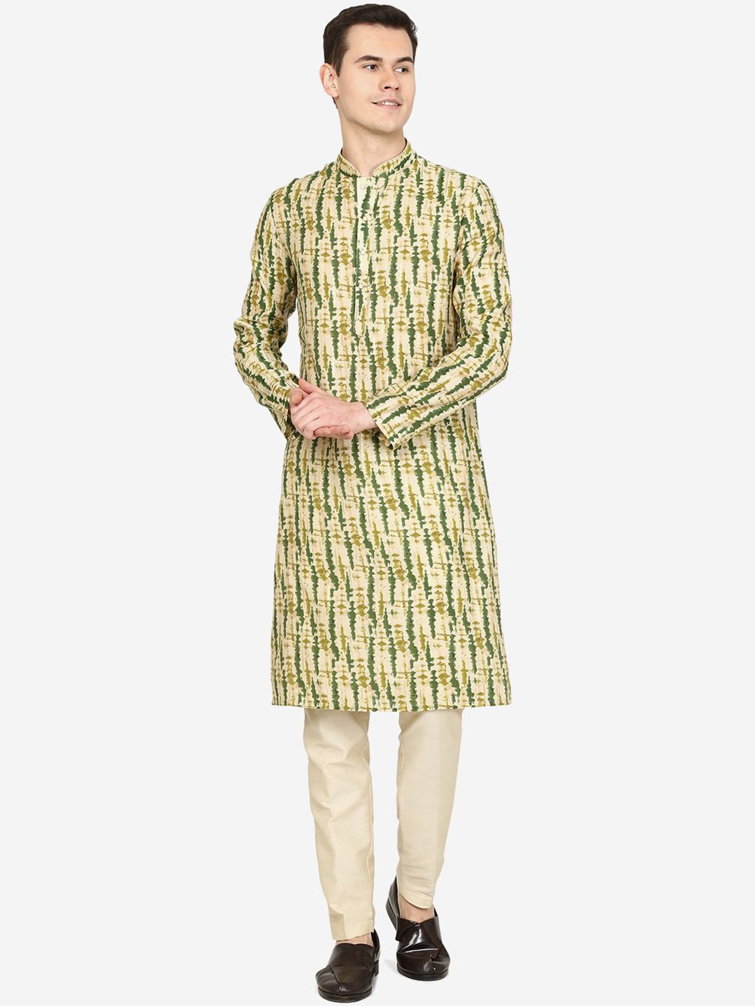 

THE KURTA COMPANY Men Printed Sequinned Kurta, Green