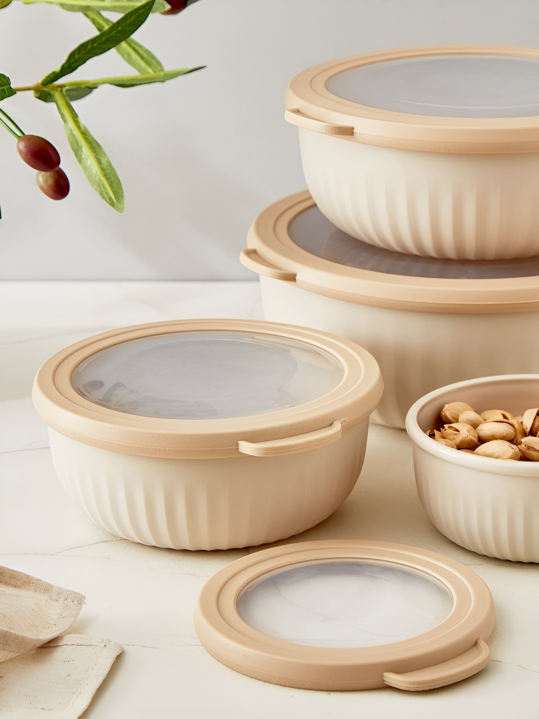 

Home Centre Omnis Aruba 4 Pieces Beige Storage Canister Container