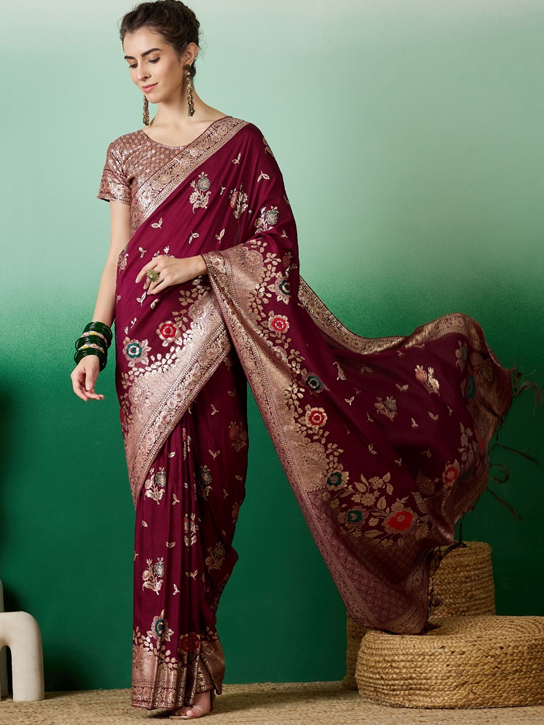 

DIVASTRI Woven Design Zari Designer Kanjeevaram Saree, Maroon