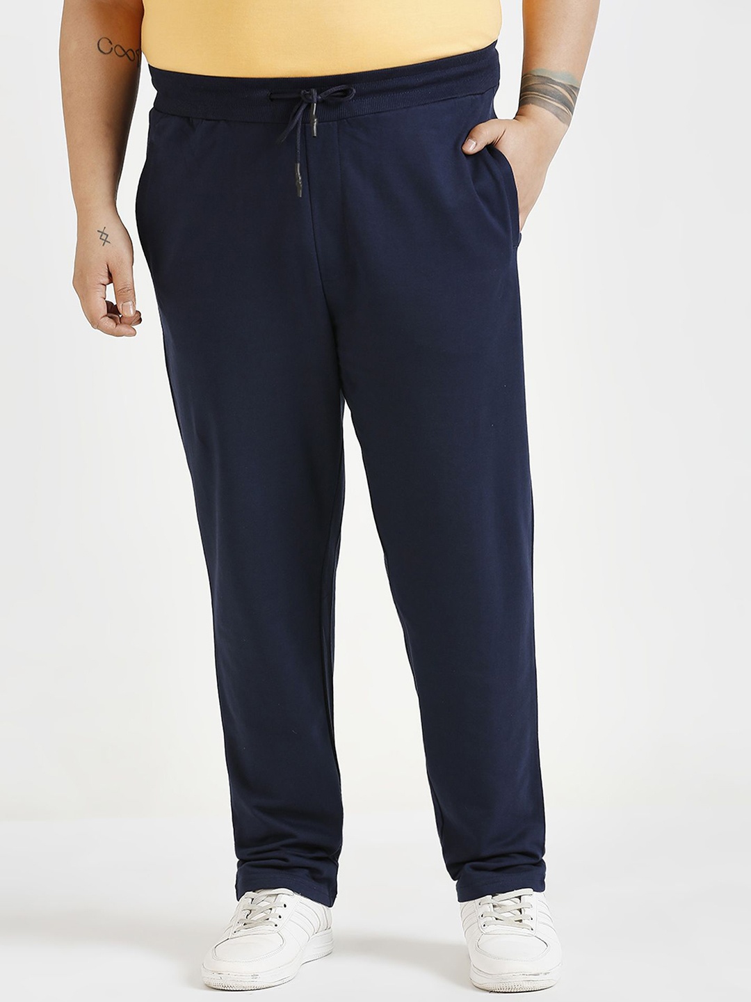 

Sizeupp Men Plus Size Mid-Rise Track Pants, Navy blue