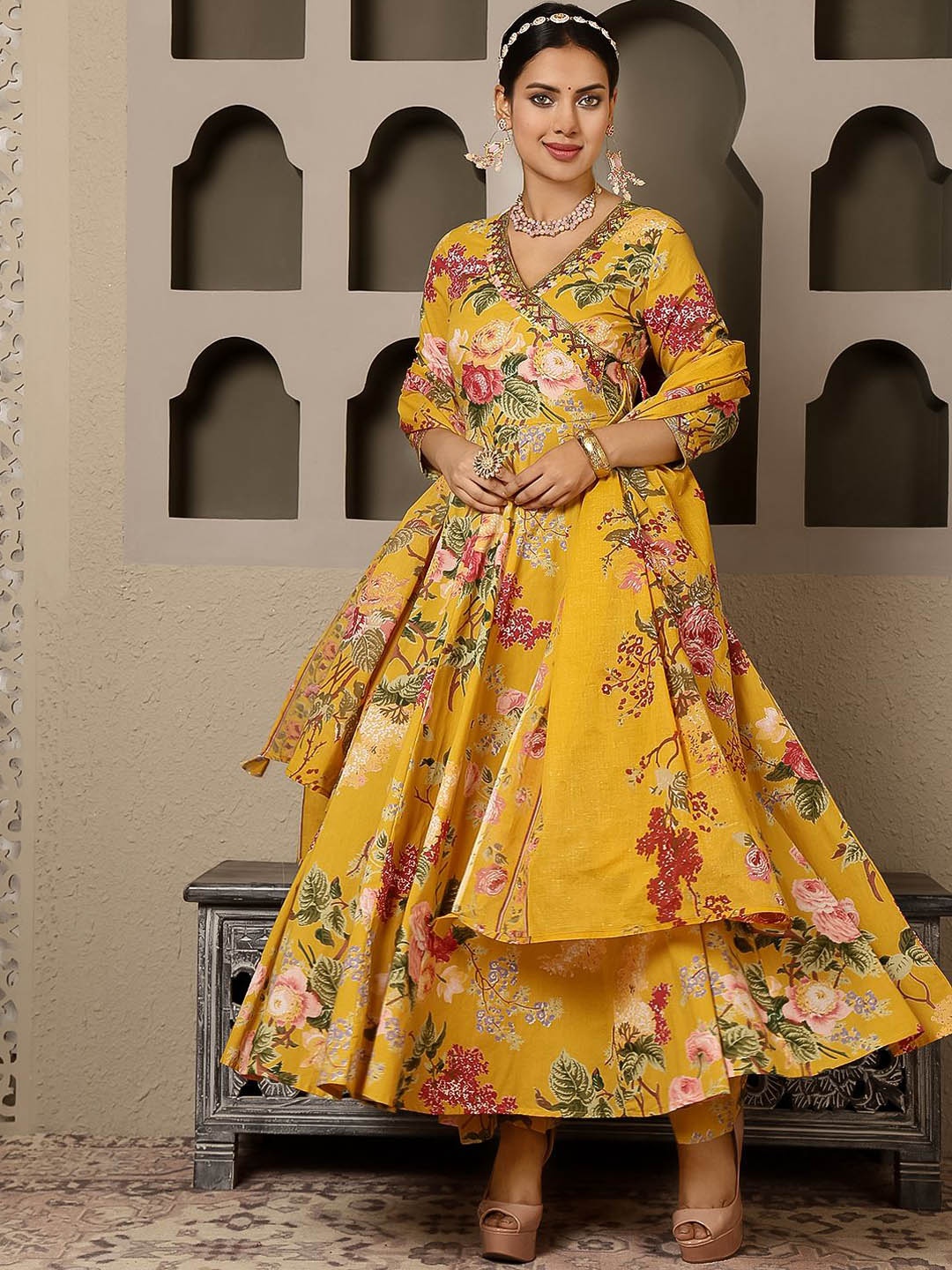 

GULMOHAR JAIPUR Women Printed Regular Pure Cotton Kurta with Palazzos & With Dupatta, Mustard