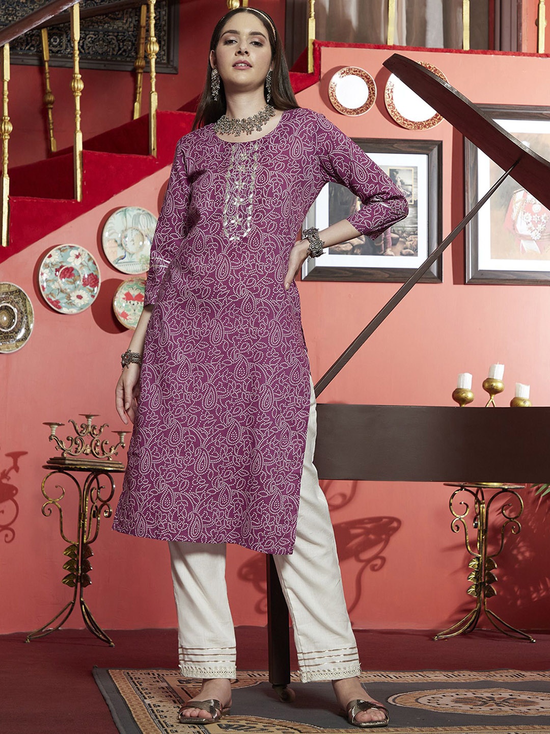 

BANDIA Women Bandhani Printed Gotta Patti Kurta, Purple