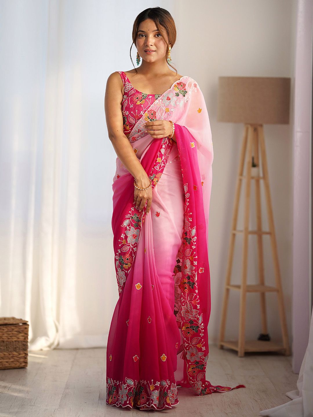 

Anouk Floral Sequinned Poly Georgette Saree with Matching Blouse, Pink