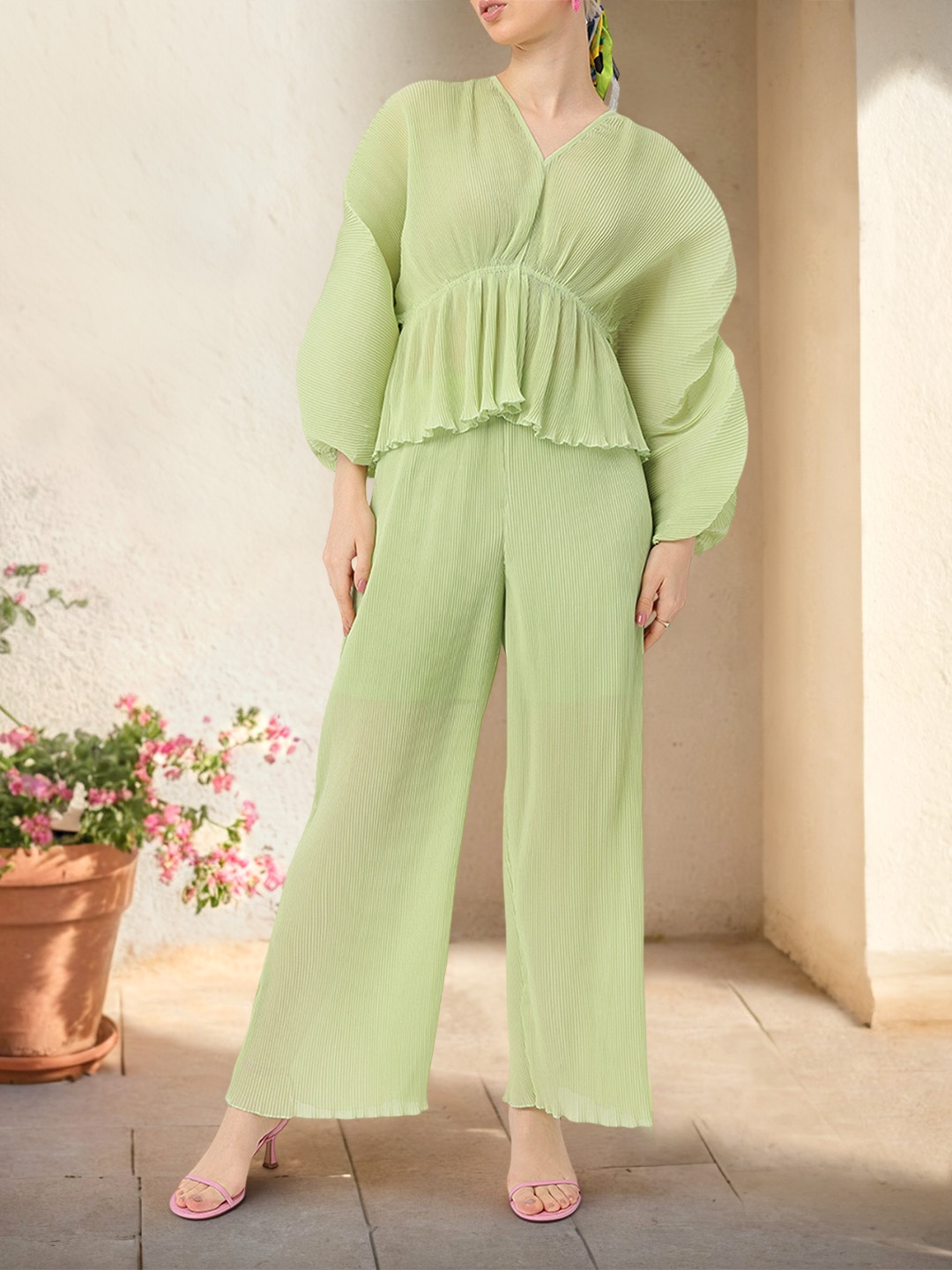 

DressBerry Charming Chic Kimono Accordion A-Line Top And Trousers Co-Ords, Green