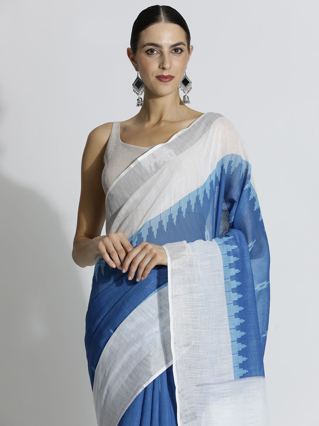 

Jaipur Kurti Tie and Dye Pure Linen Designer Saree, Blue