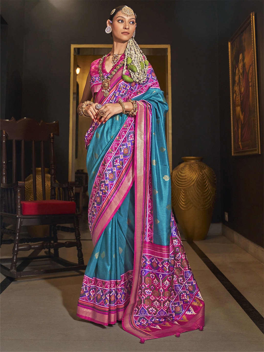 

elora Bandhani Printed Zari Woven Design Patola Saree, Teal