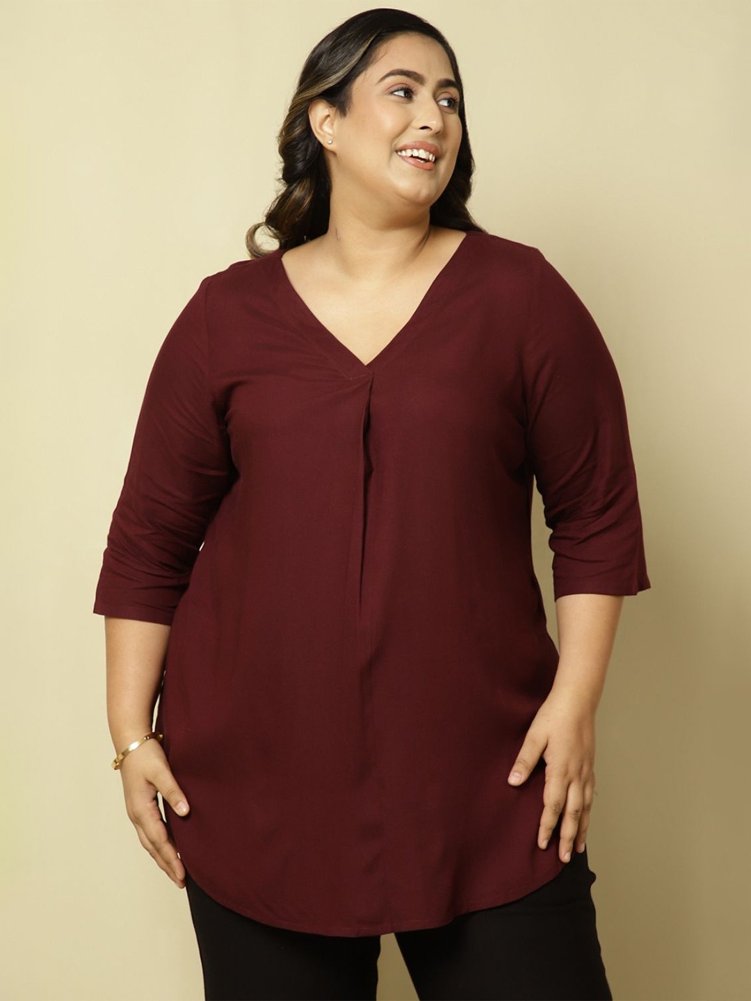 

Amydus Women Plus Size Solid V-Neck Top, Maroon