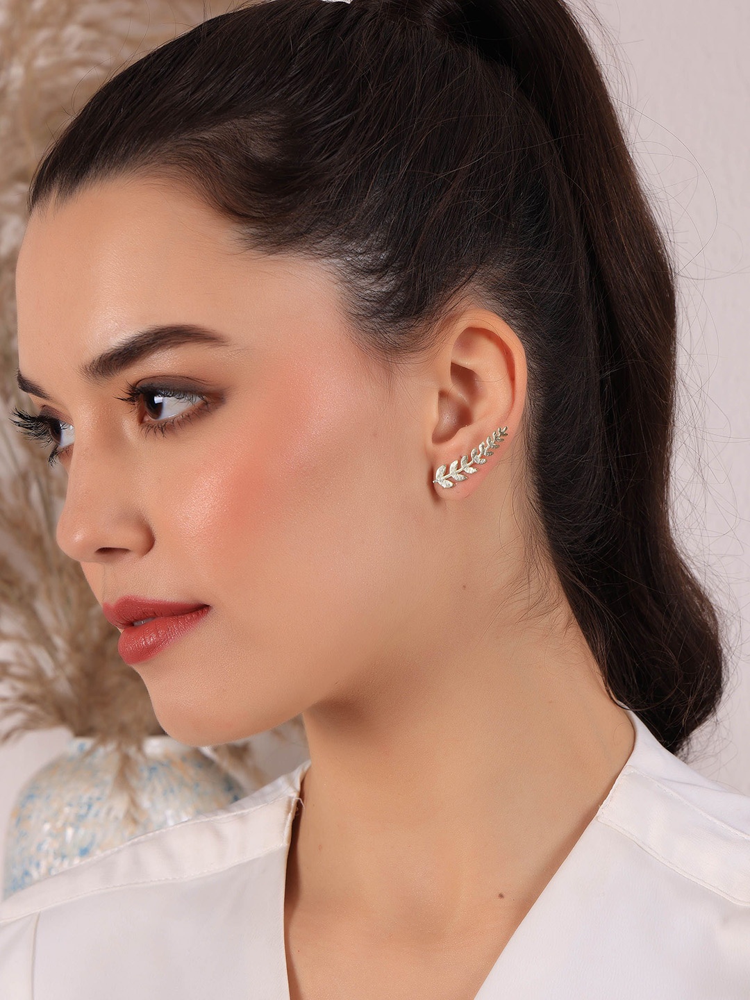 

ROYAL PITARAH Gold Plated Contemporary Studs