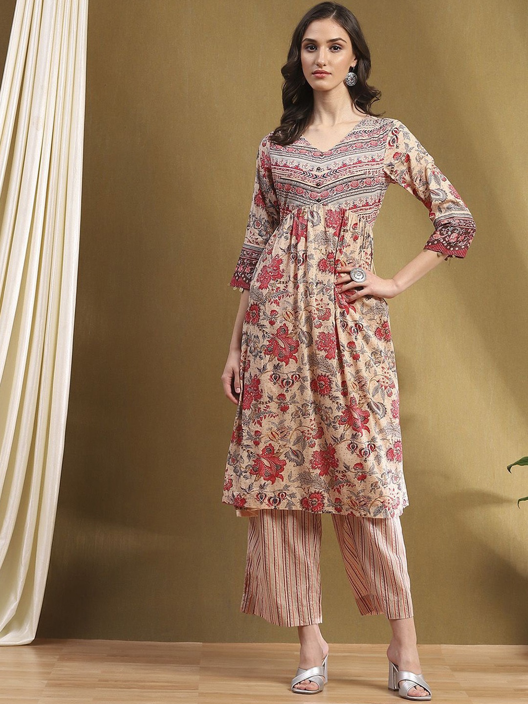 

Biba Women Pure Cotton Floral Printed Kurta with Palazzos, Beige