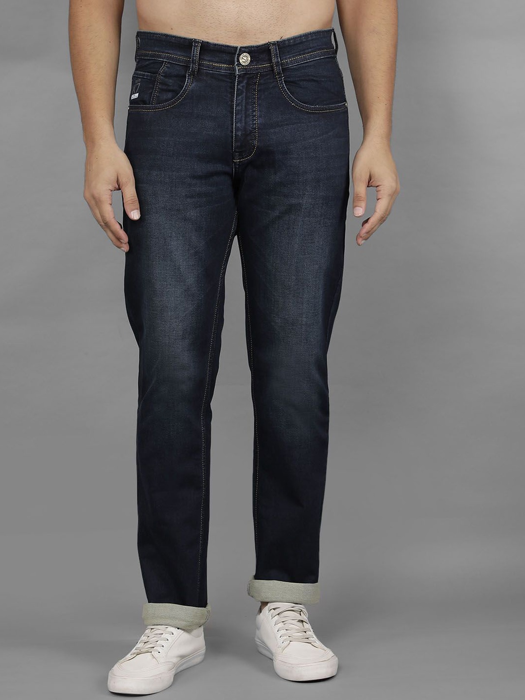 

COBB Men Solid Slim Fit Light Faded Jeans, Navy blue