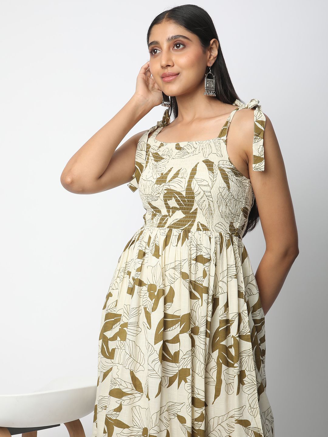 

R&B Women Tropical Printed Sleeveless Fit & Flared Dress, Green