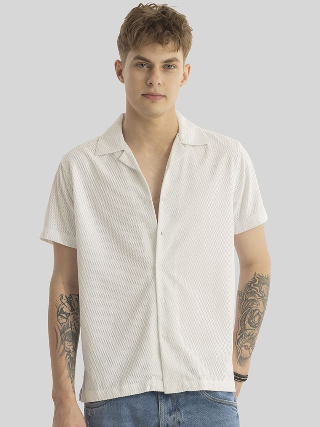 

Snitch Men Relaxed Cuban Collar Solid Boxy Casual Shirt, White