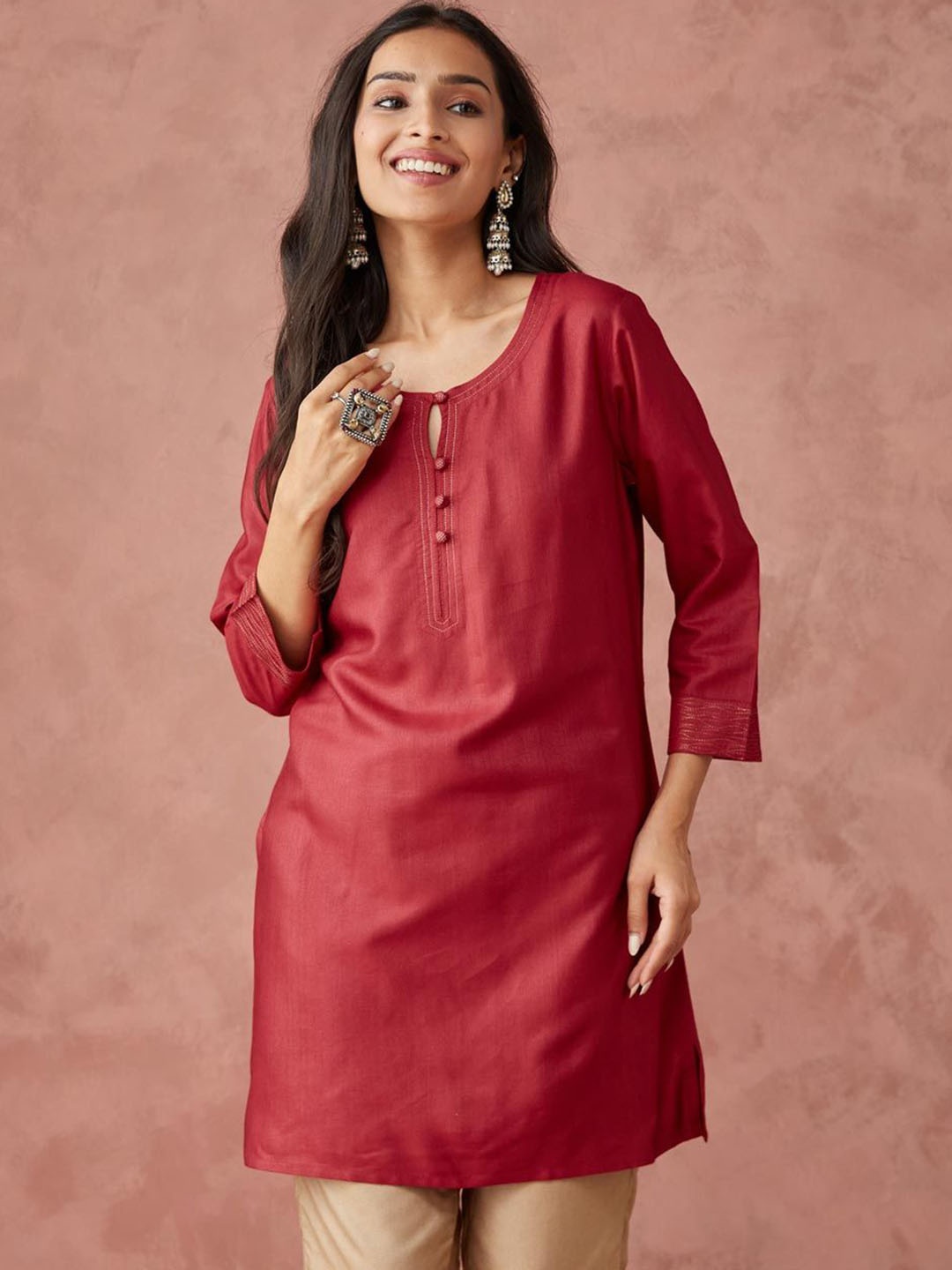 

Fabindia Women Kurta, Magenta