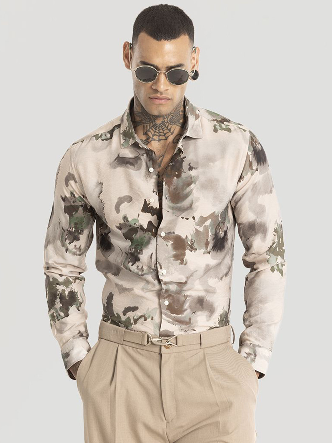 

Snitch Men Smart Spread Collar Abstract Printed Slim Fit Casual Shirt, Cream