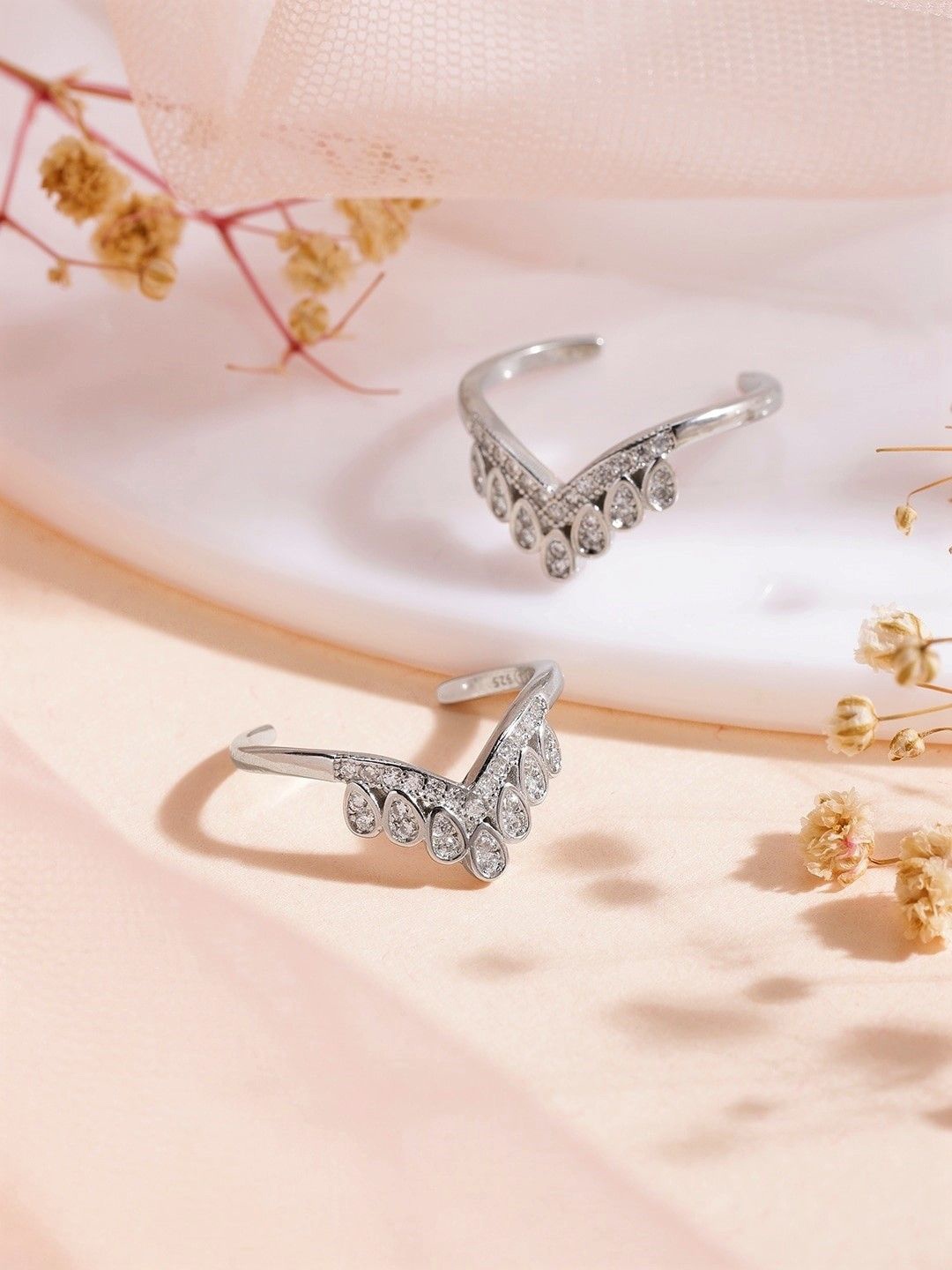 

Zavya 925 Sterling Silver Rhodium-Plated Cubic Zirconia Studded Toe Rings