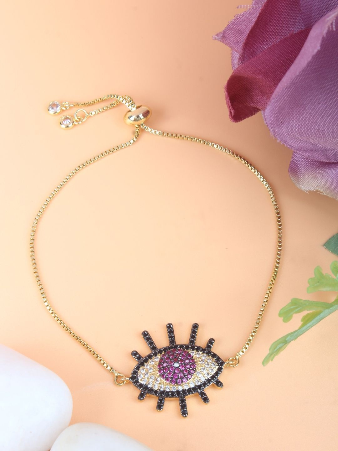 

KPOP Gold-Plated Cubic Zirconia Studded Charm Bracelet