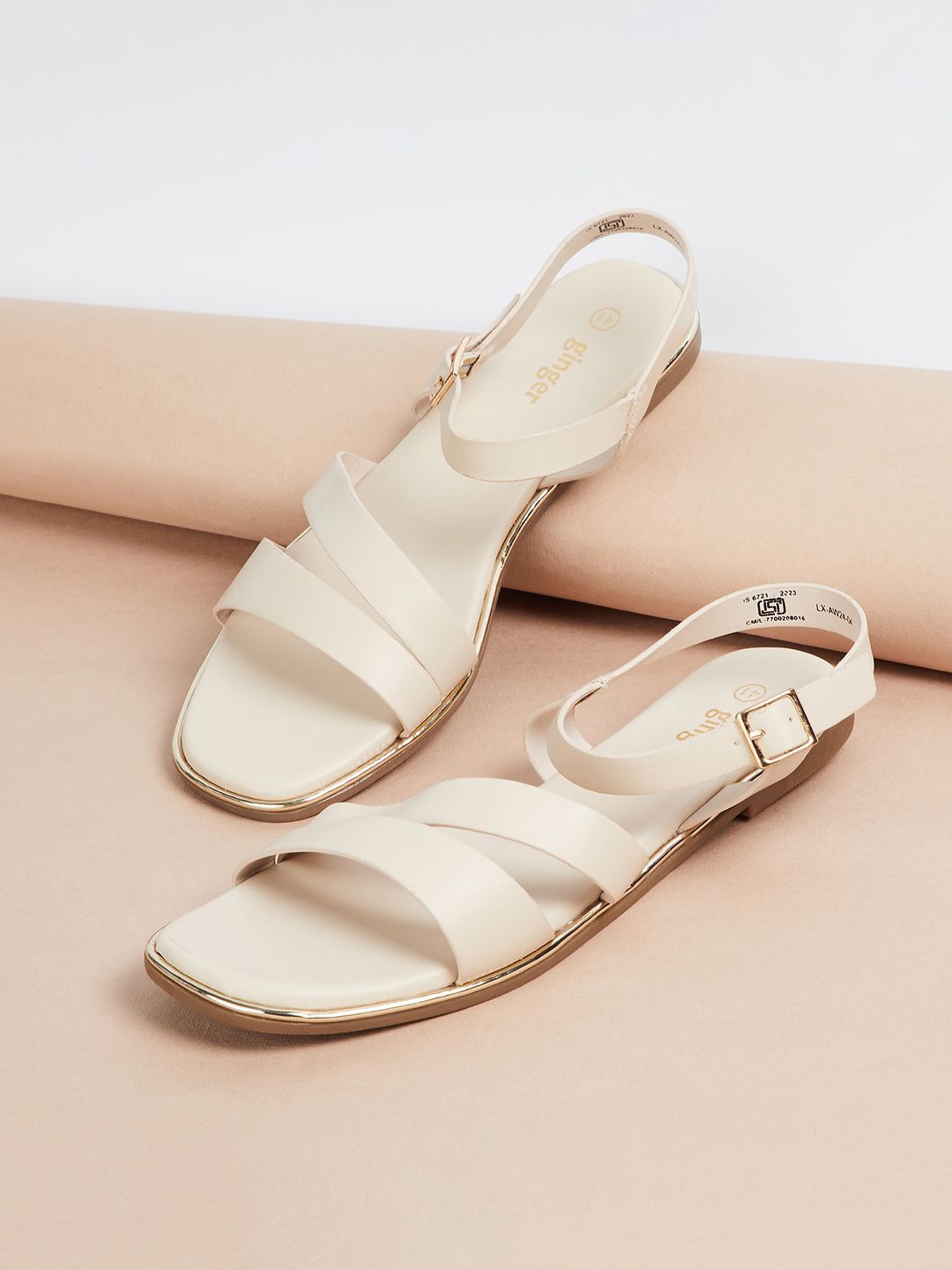 

Ginger by Lifestyle Women Open Toe Flats With Backstrap, Off white