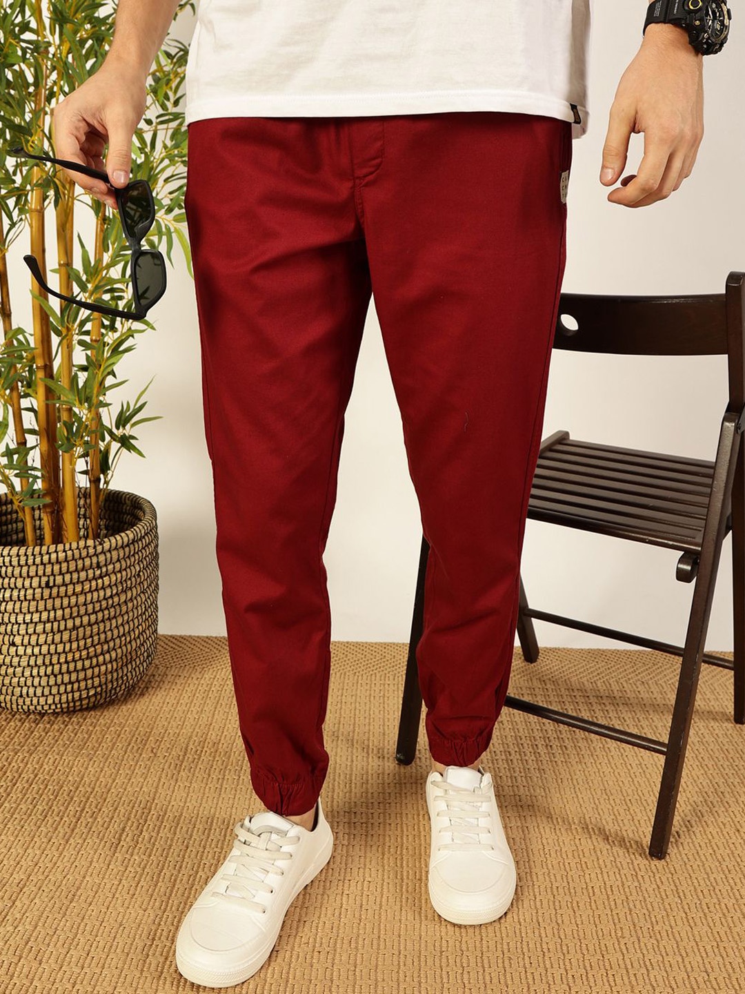 

Thomas Scott Men Classic Easy Wash Joggers Trousers, Maroon