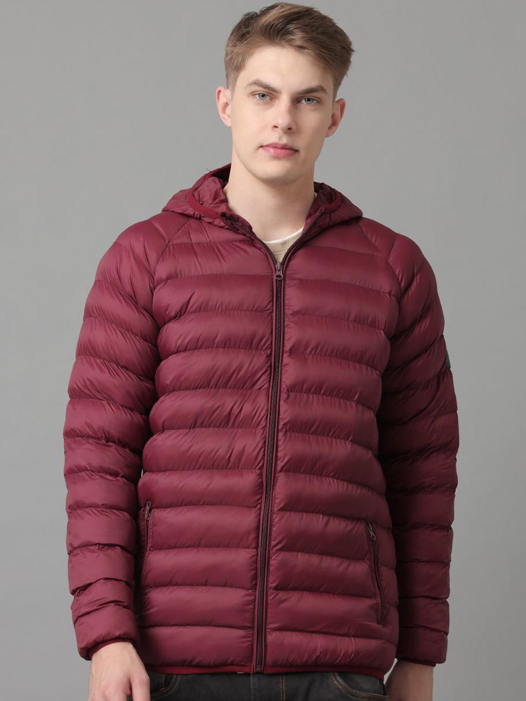 

Voi Jeans Men Polyester Lightweight Puffer Jacket, Maroon
