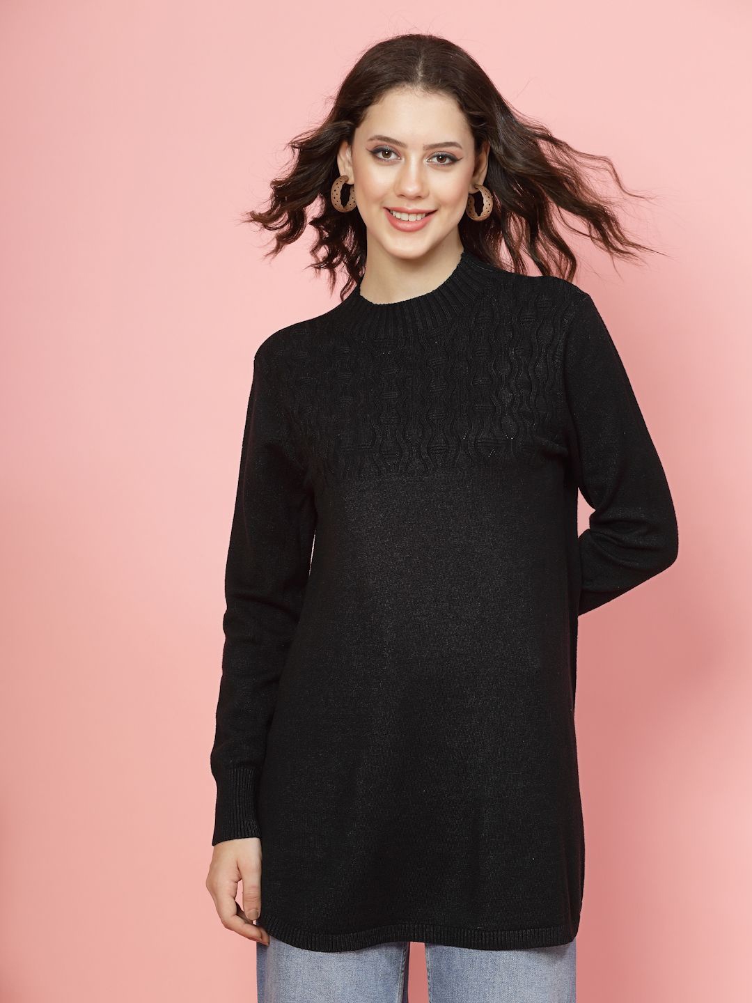 

Mafadeny Women Self Design Pullover Ribbed Longline Sweater, Black