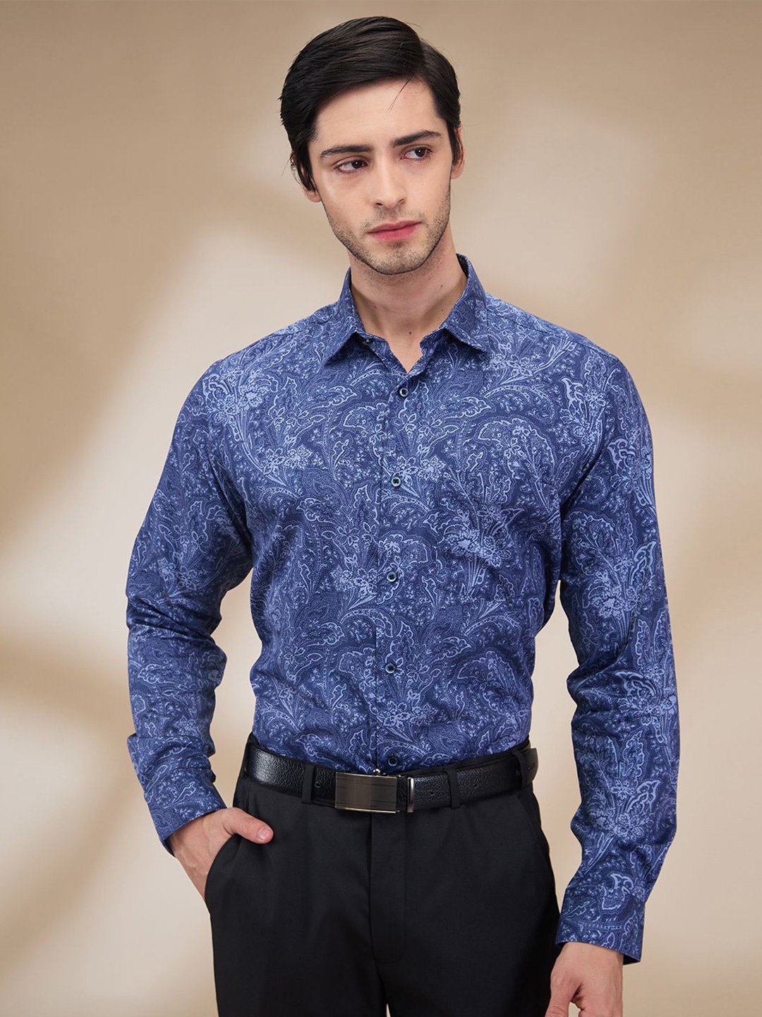 

Park Avenue Men Spread Collar Floral Printed Cotton Slim Fit Formal Shirt, Blue