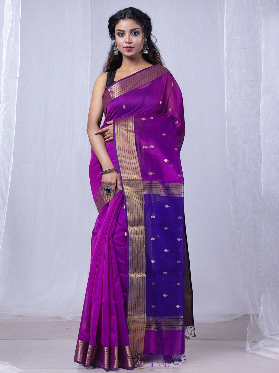 

Unnati Silks Silk Cotton Handloom Maheshwari Saree, Violet