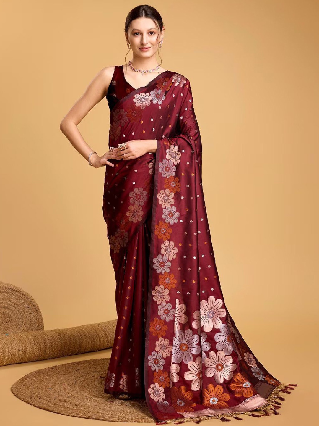 

MORLY Woven Design Zari Kanjeevaram Saree, Maroon