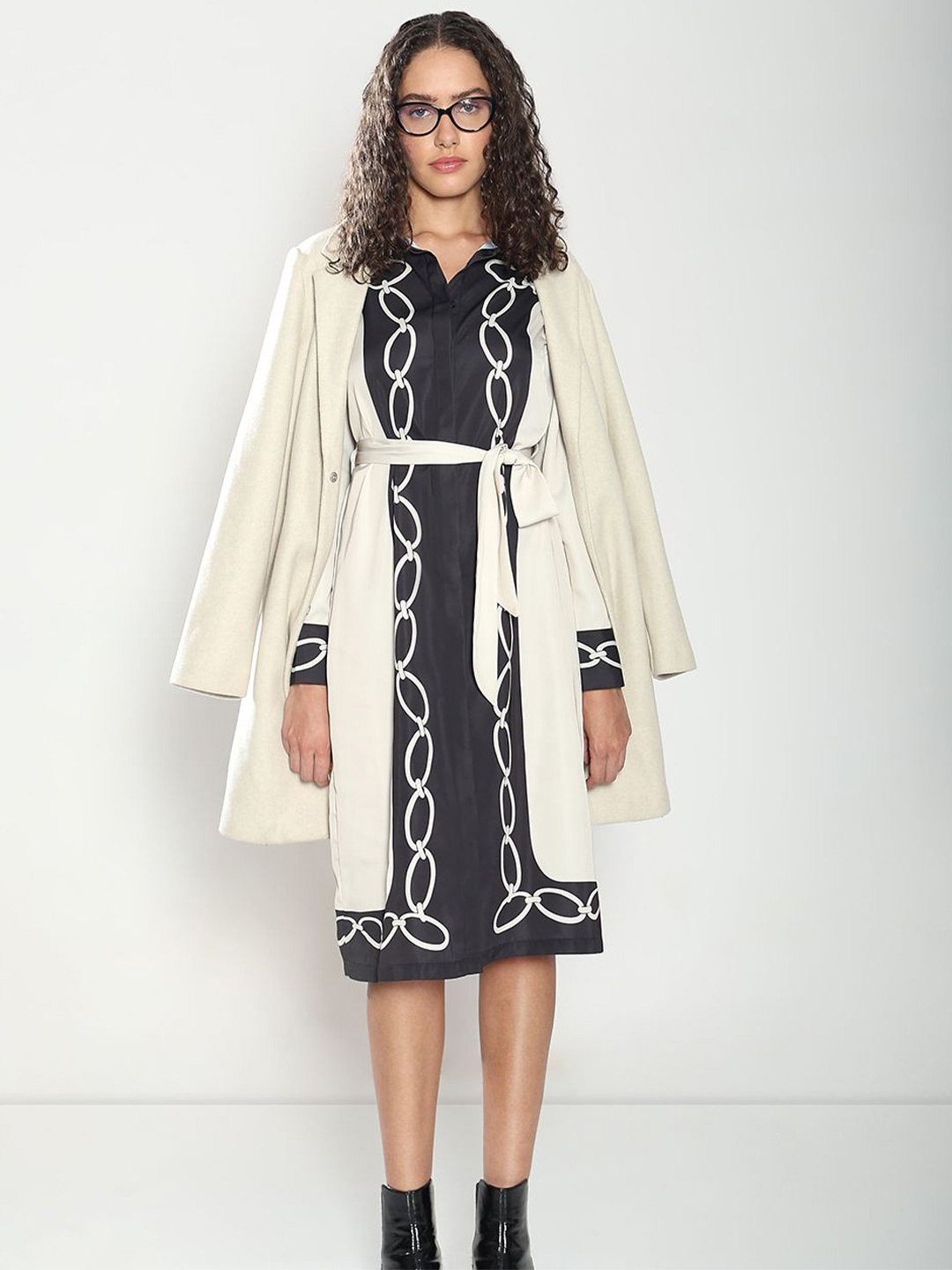 

Vero Moda Women Printed Shirt Collar Cuffed Sleeves A-Line Dress, Beige