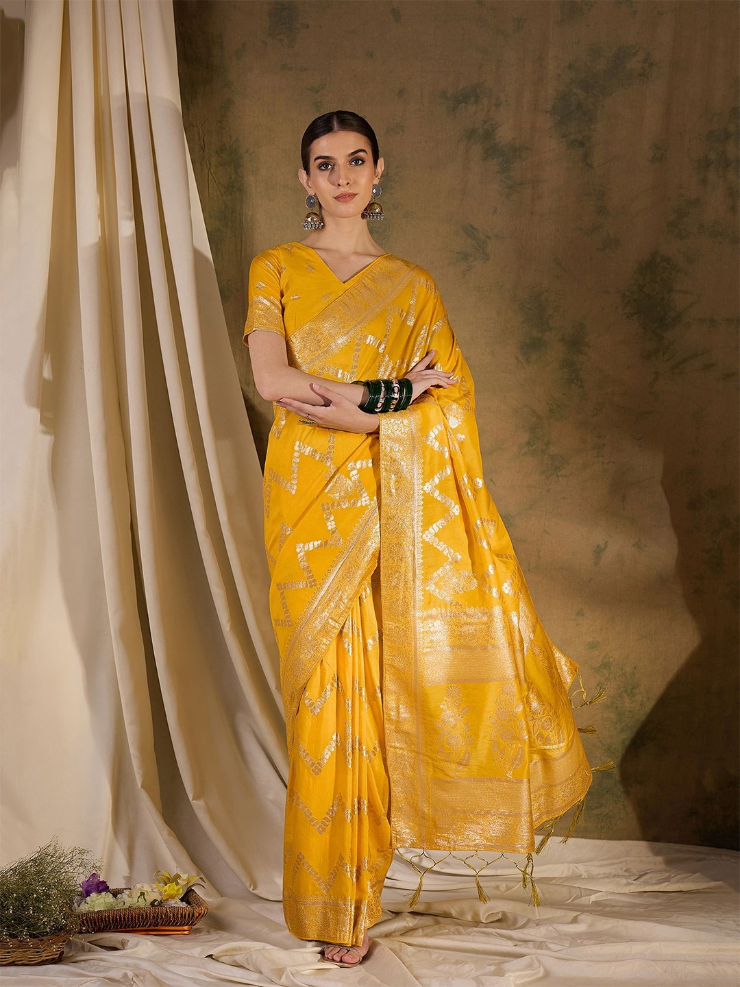 

Maroosh Floral Zari Silk Blend Fusion Banarasi Saree, Mustard