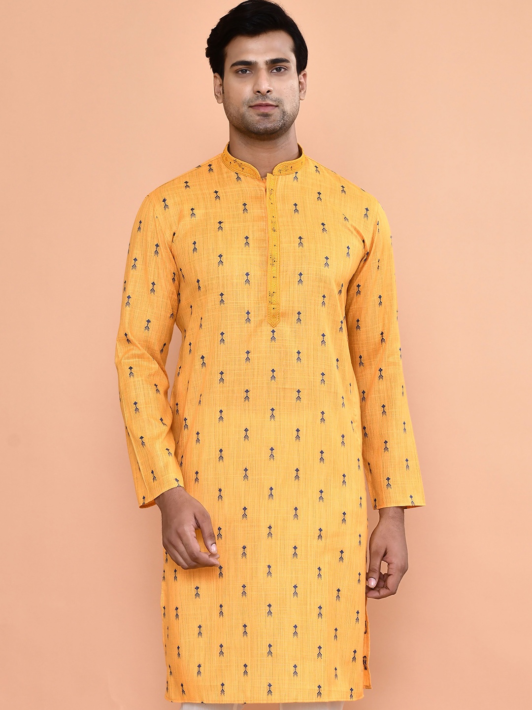 

MAAHI FABS Men Ethnic Motifs Kurta, Yellow