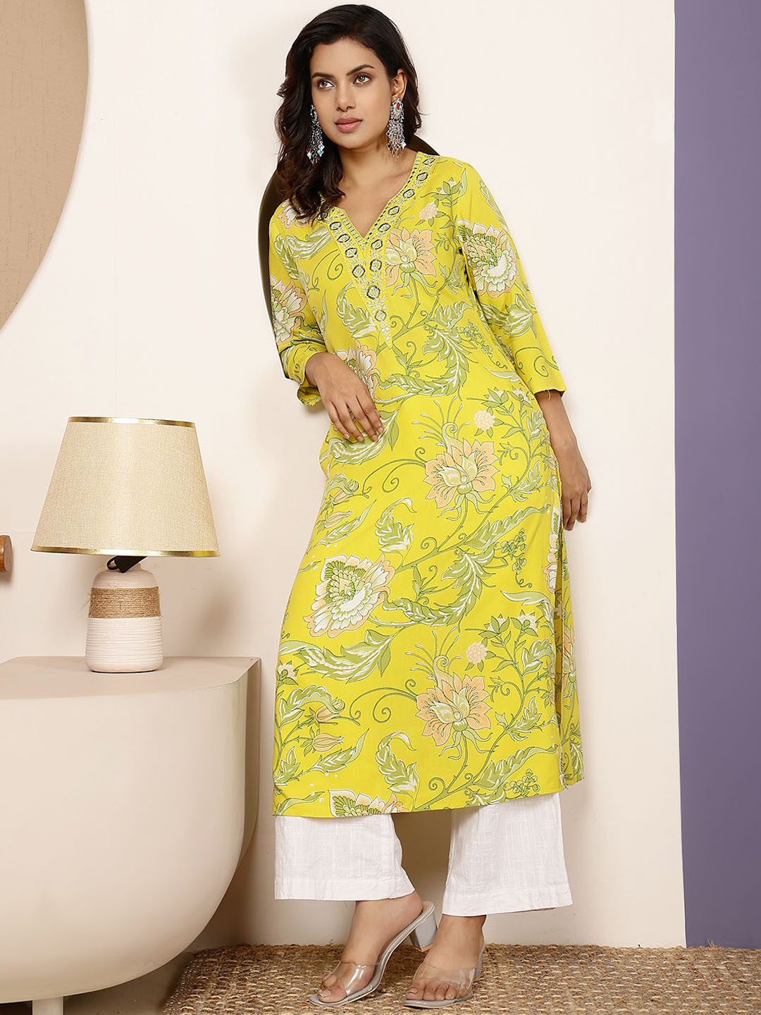 

GULMOHAR JAIPUR Women Floral Embroidered Floral Kurta, Yellow