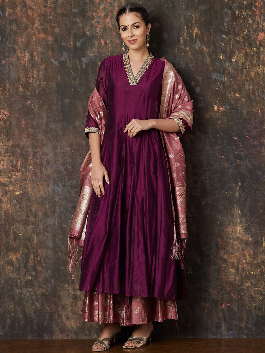 

Melange by Lifestyle Women Embroidered Kurta with Pyjamas & With Dupatta, Red