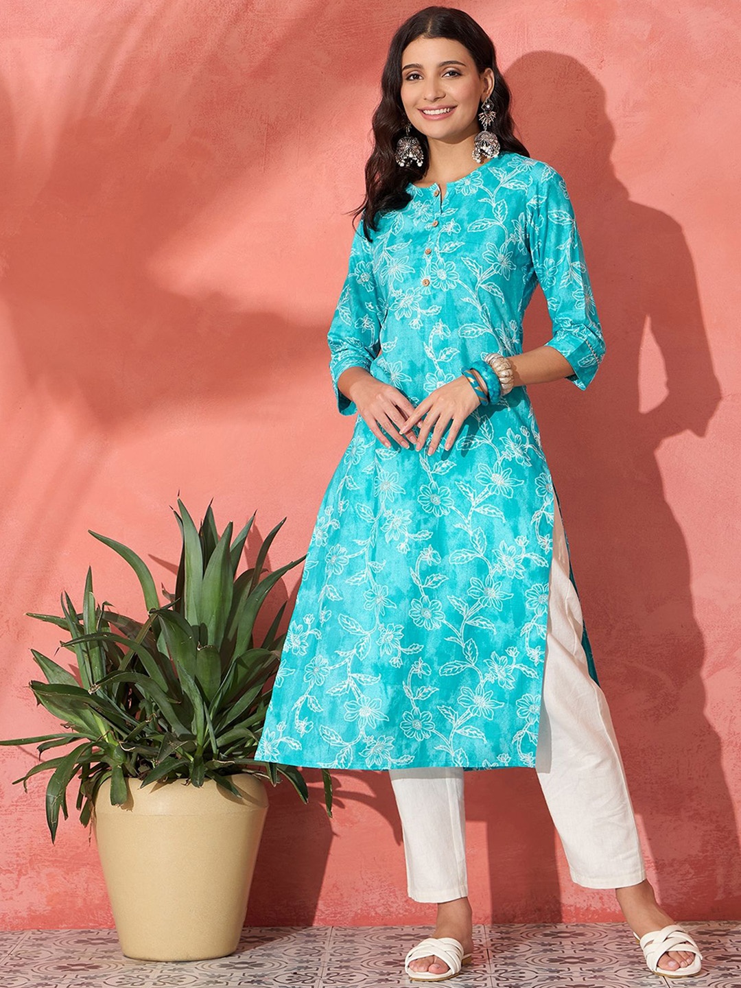 

Sangria Printed Straight Kurtas, Blue