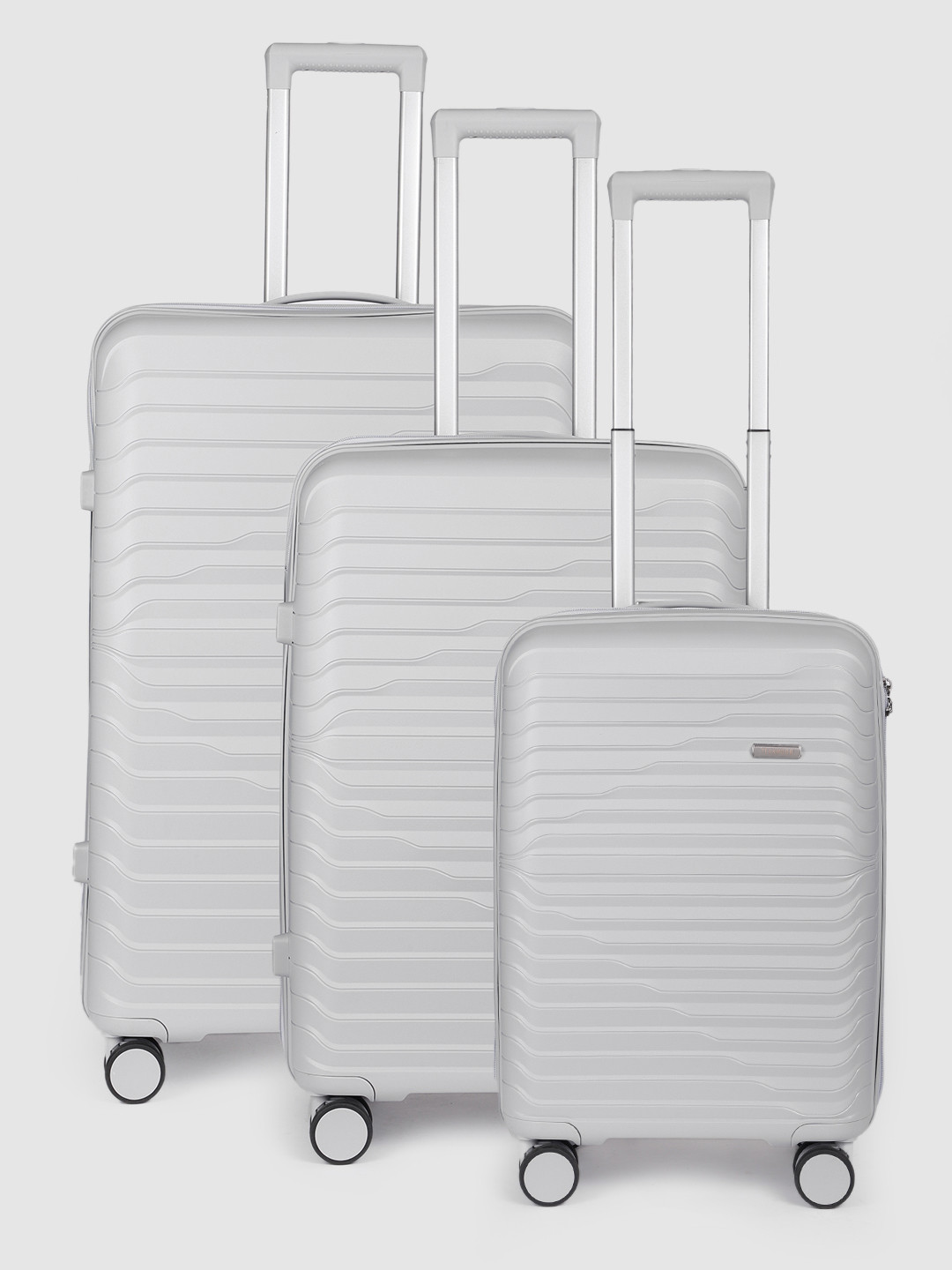 

Teakwood Leathers Set of 3 Breeze Textured 360-Degree Rotation Hard Trolley Bags, Grey
