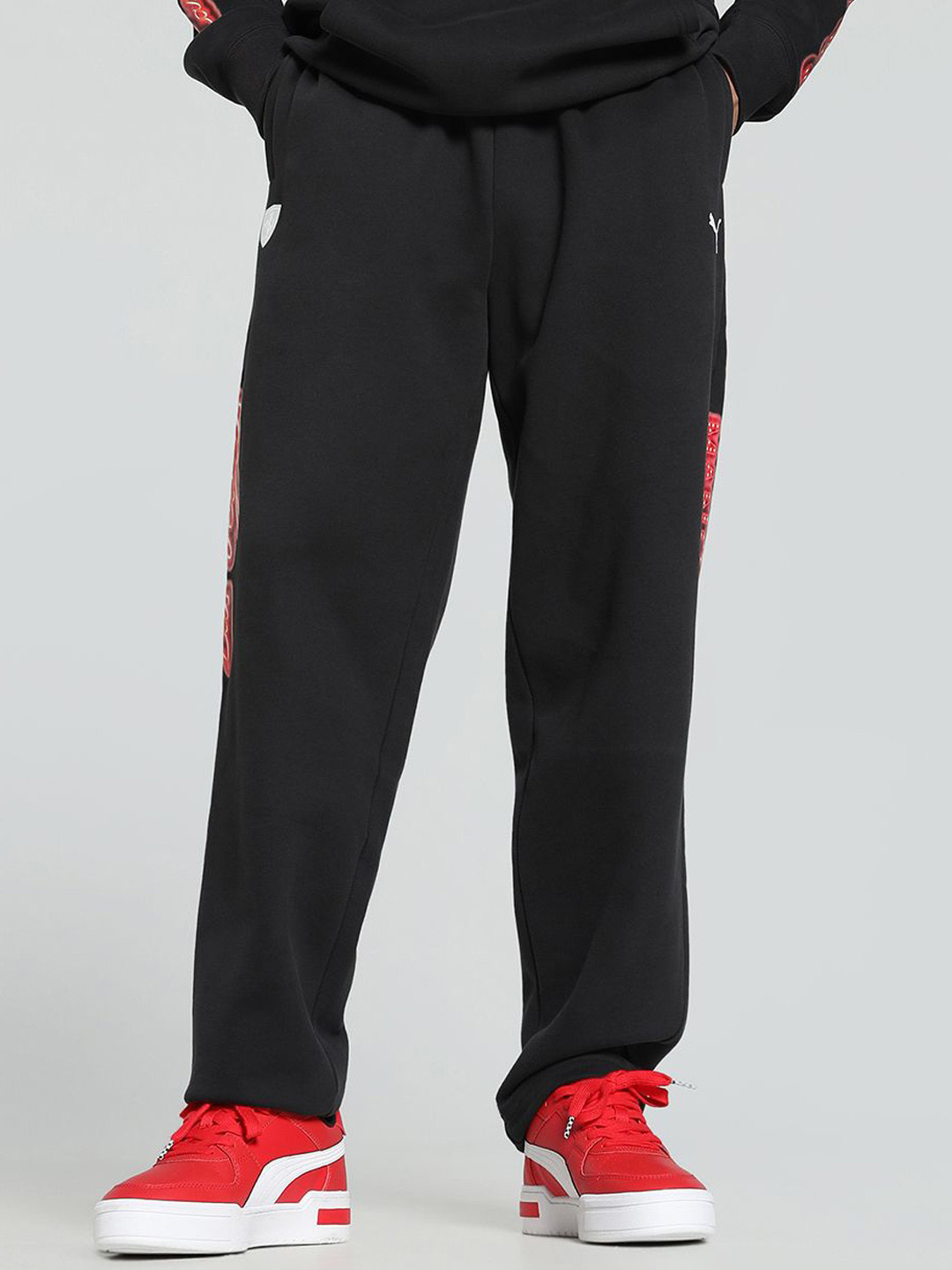 

PUMA Motorsport Men Printed Relaxed -Fit Cotton Track Pants, Black