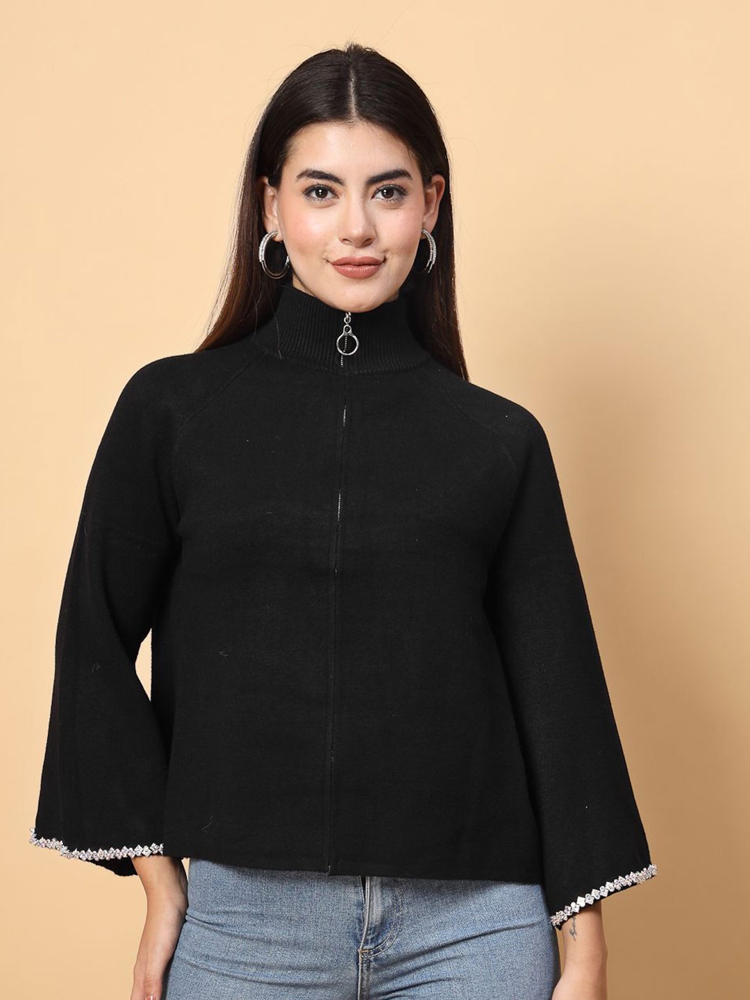 

Mafadeny Women Solid Round Neck Top, Black