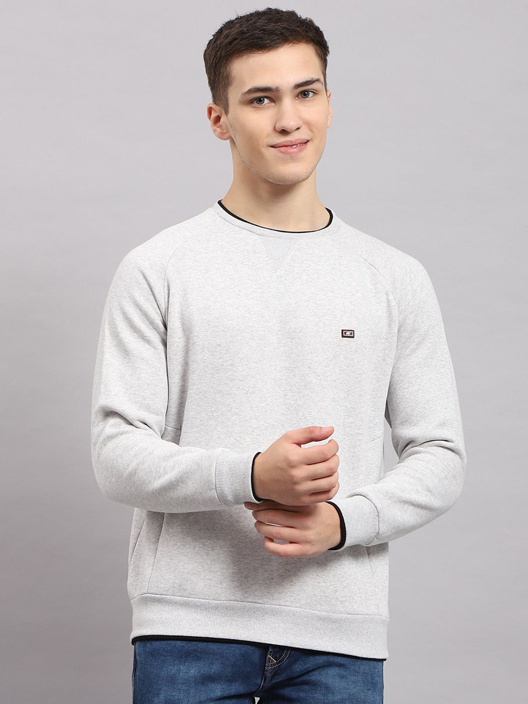 

Monte Carlo Men Solid Round Neck Cotton Sweatshirt, Grey