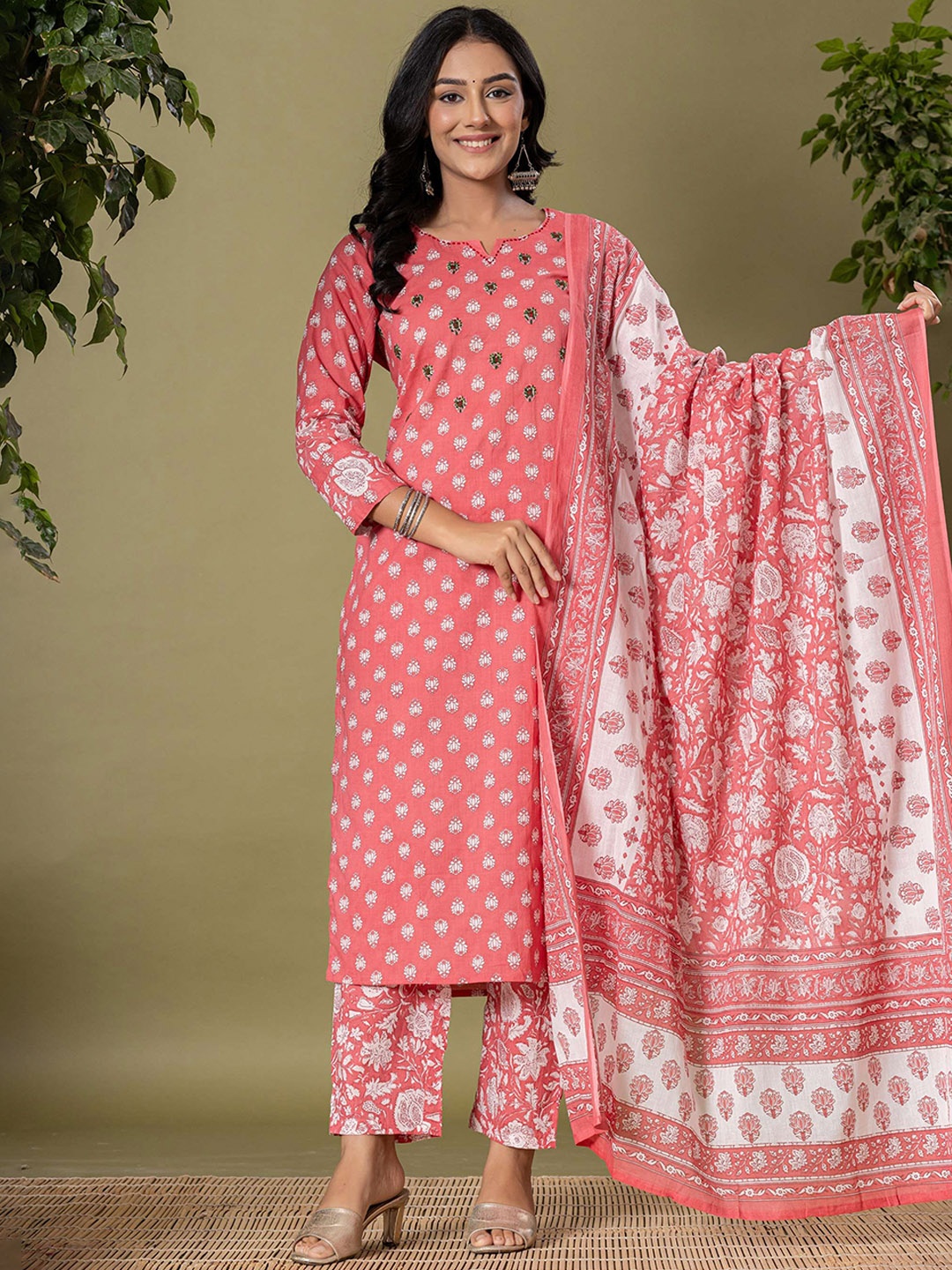 

Benaaz Women Floral Printed Regular Pure Cotton Kurta With Trousers & Dupatta, Coral