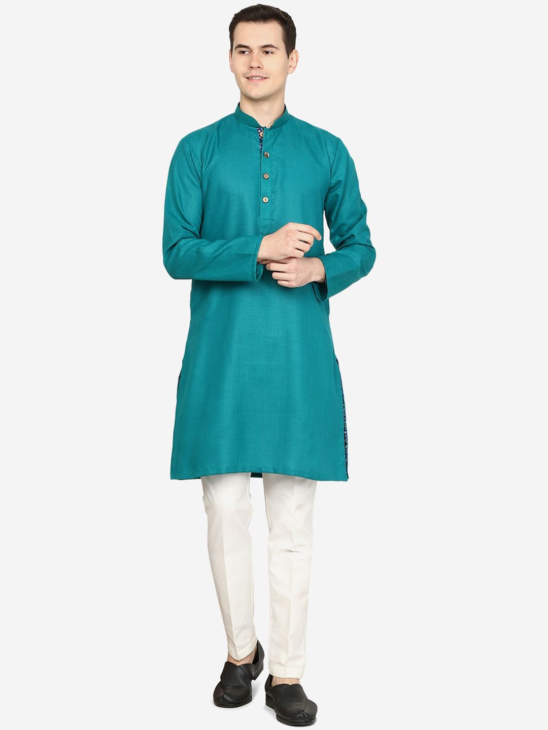 

THE KURTA COMPANY Men Thread Work Kurta, Green