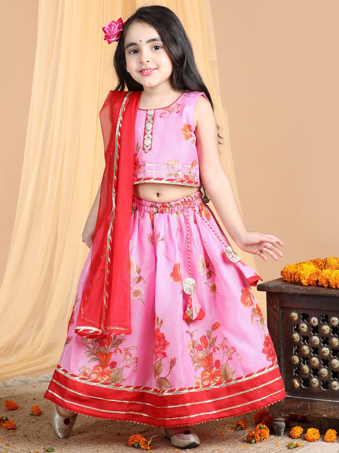 

Here&Now X Kinder Kids Girls Printed Ready to Wear Lehenga & Blouse With Dupatta, Pink