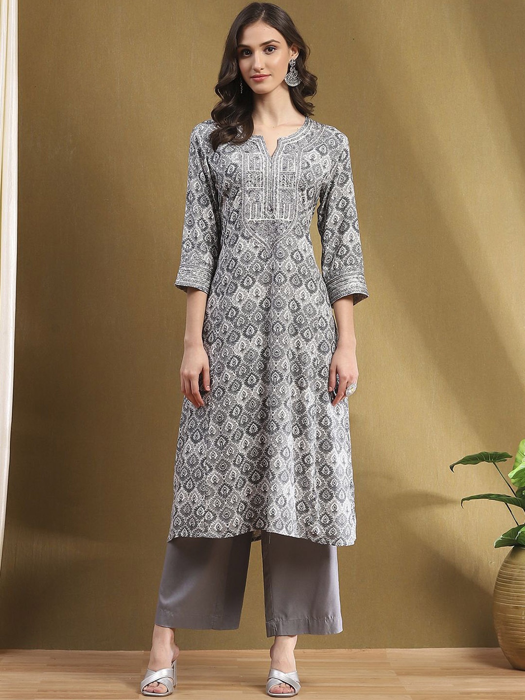 

Biba Women Ethnic Motifs Kurta Printed with Palazzos & With Dupatta, Grey