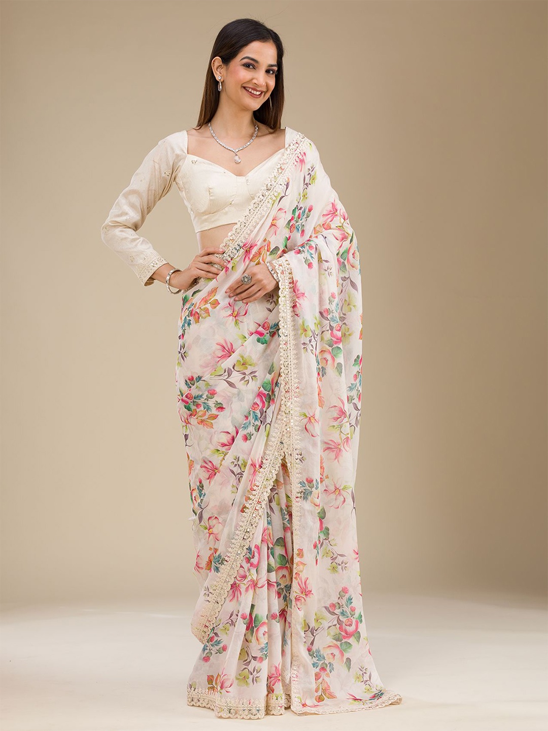 

Koskii Floral Printed Embroidered Saree, White