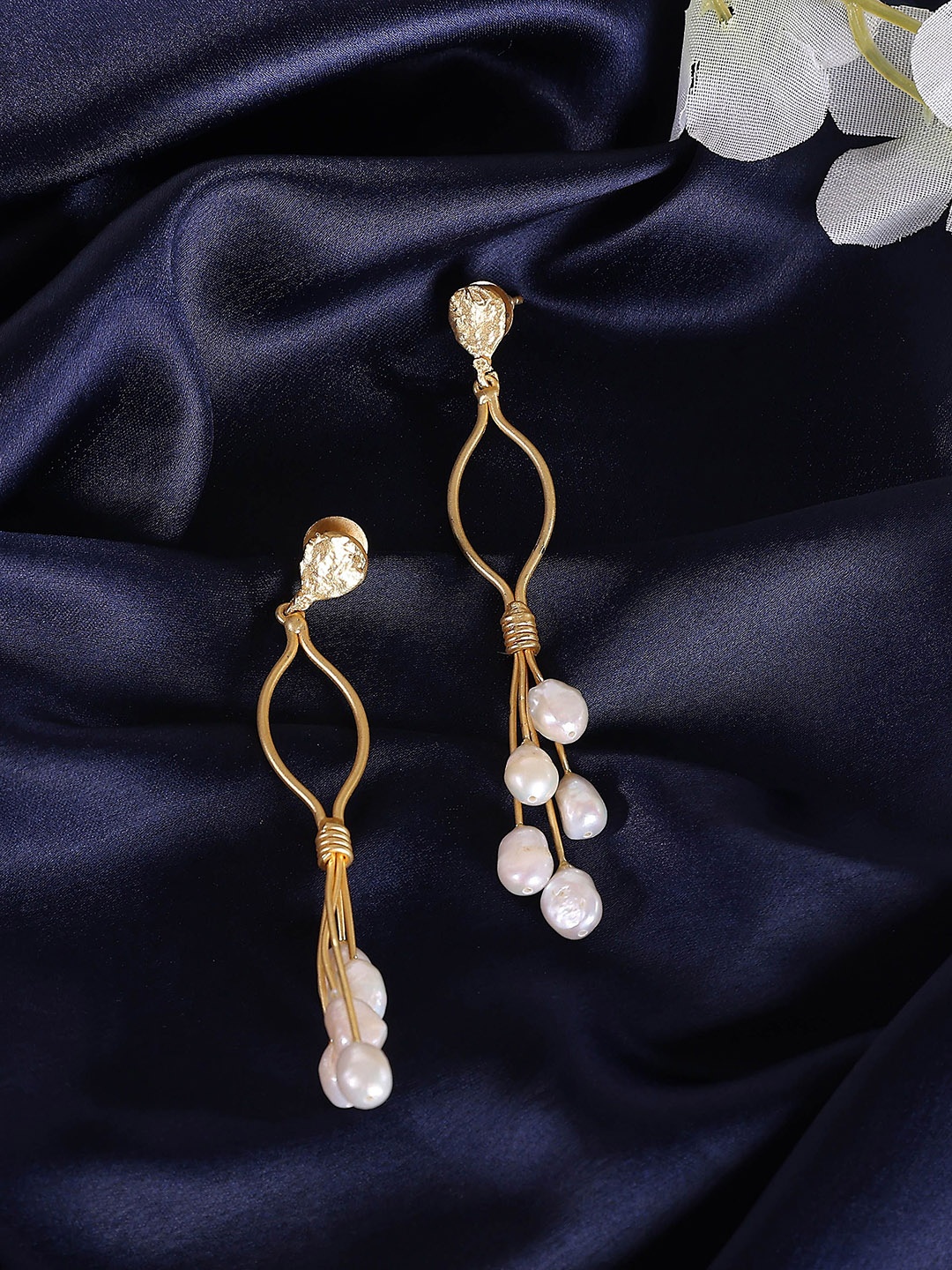 

ROYAL PITARAH Gold-Plated Contemporary Pearls Drop Earrings