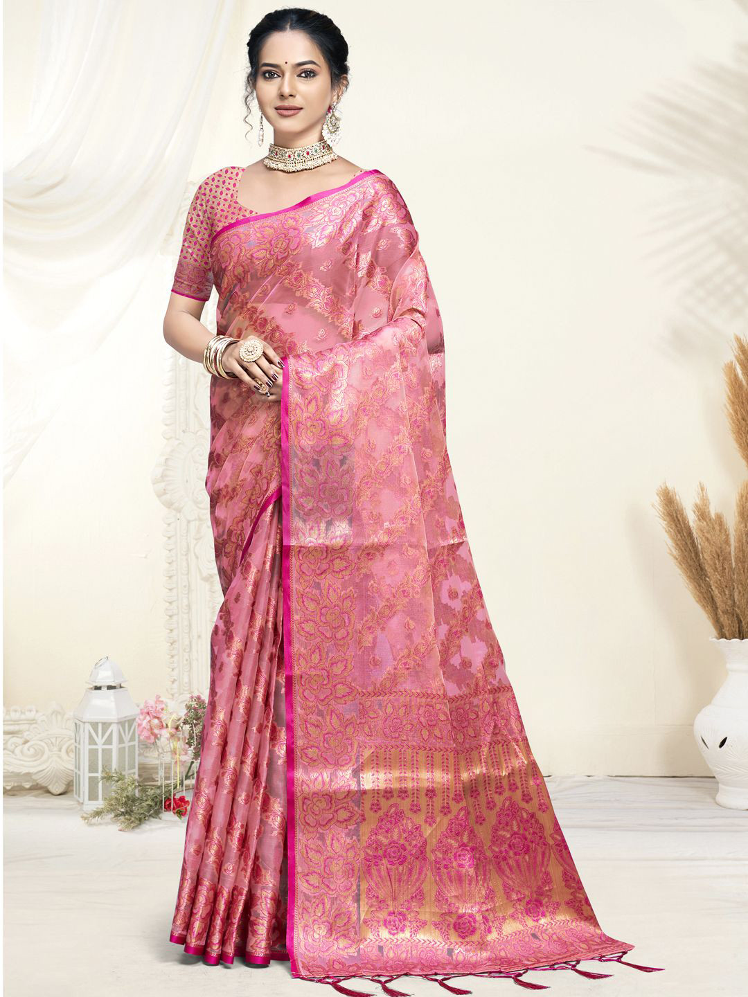 

SANGAM PRINTS Woven Design Zari Organza Tussar Saree, Pink